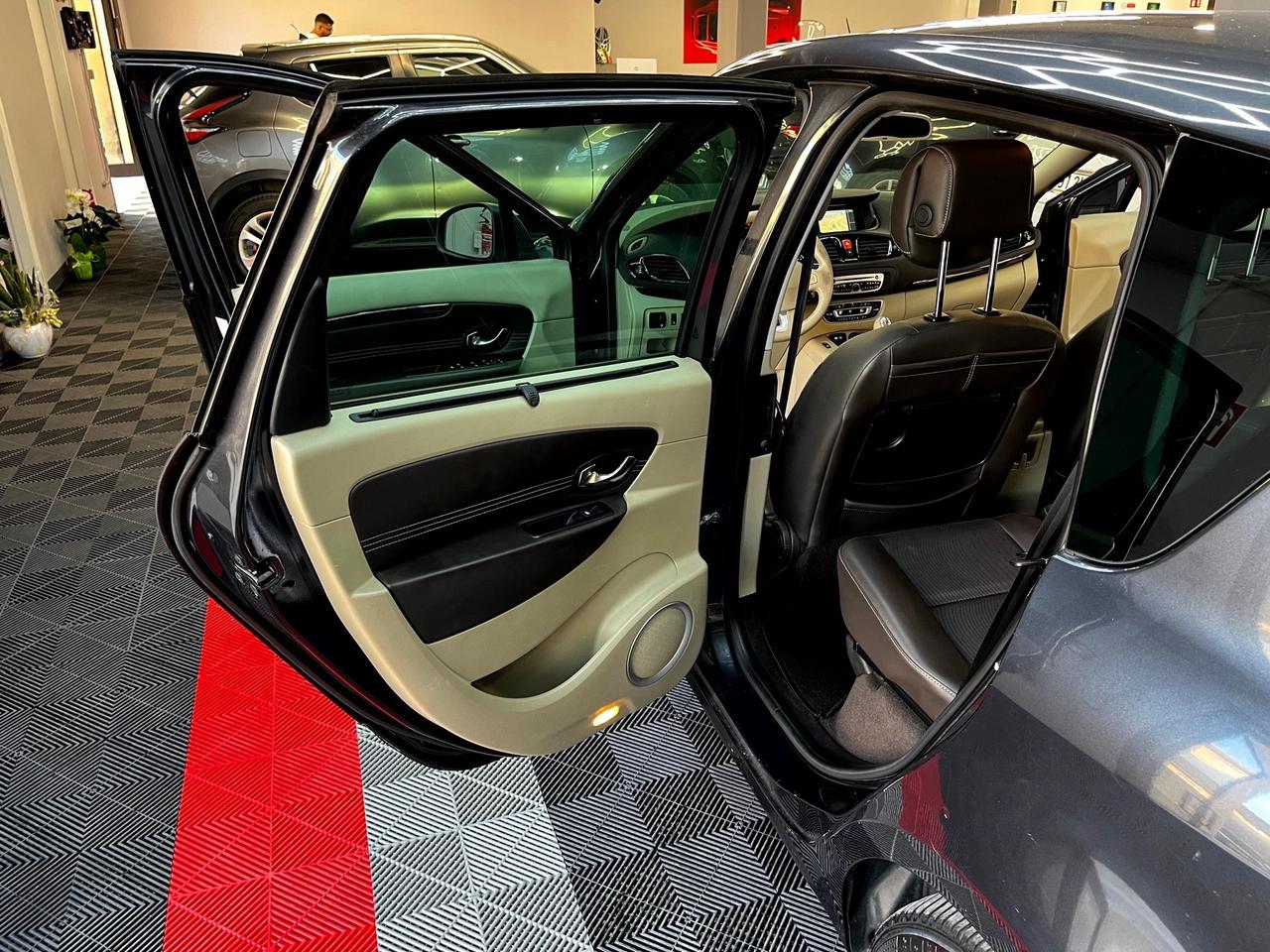 Renault Scenic 1.9 dCi Dynamique - FABIANOAUTO
