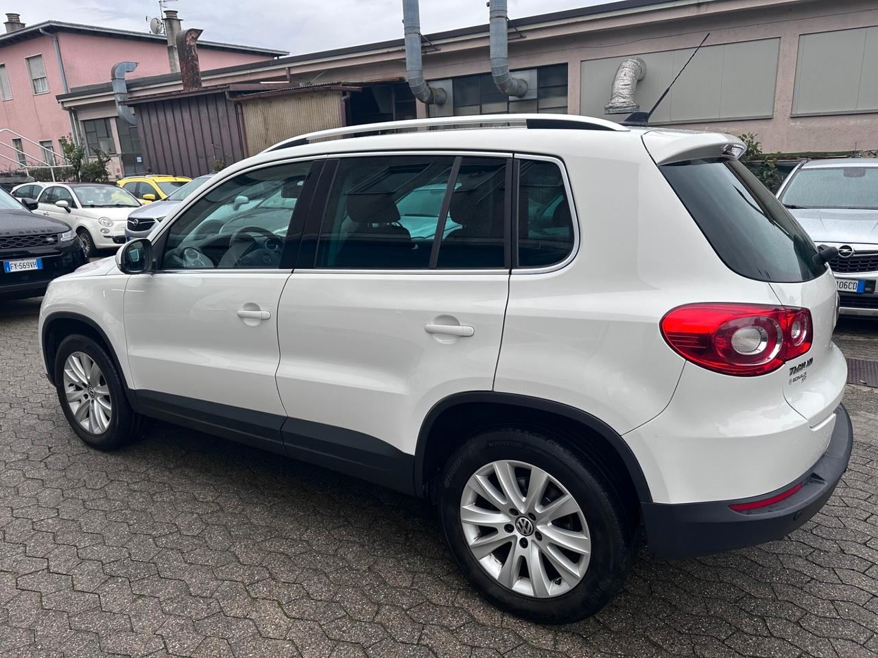 Volkswagen Tiguan 2.0 TDI DPF 4MOTION Sport & Style*EURO5*CERCHI