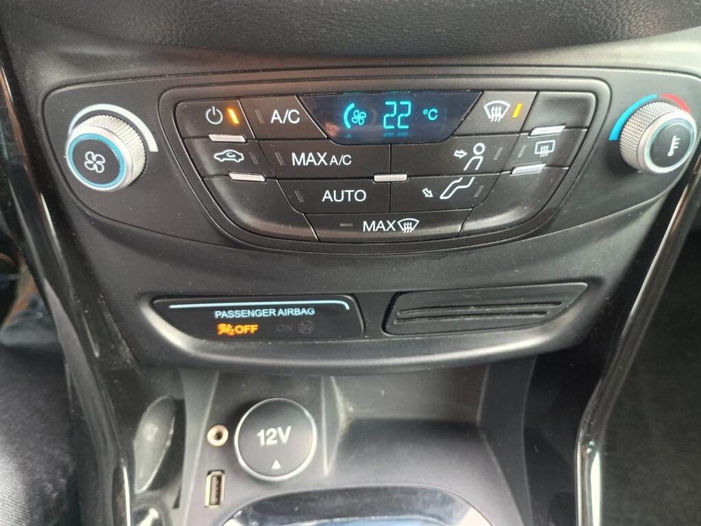 Ford B-Max 1.5 TDCi 75 CV Titanium Autocarro N1