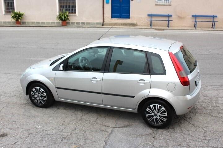 FORD FIESTA 1.2ie TECNO-GREY 5P ESTETICA COME DA FOTO CLIMATIZZATA ABS EBD RADIO CD ESENTE BOLLO