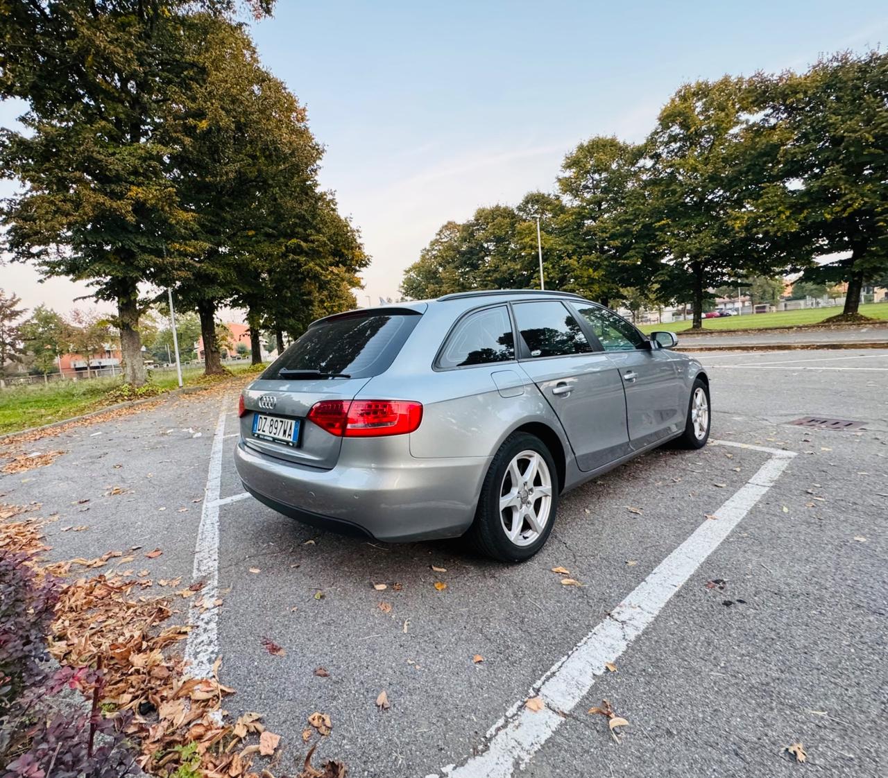 Audi A4 2.0 TDI S-Line