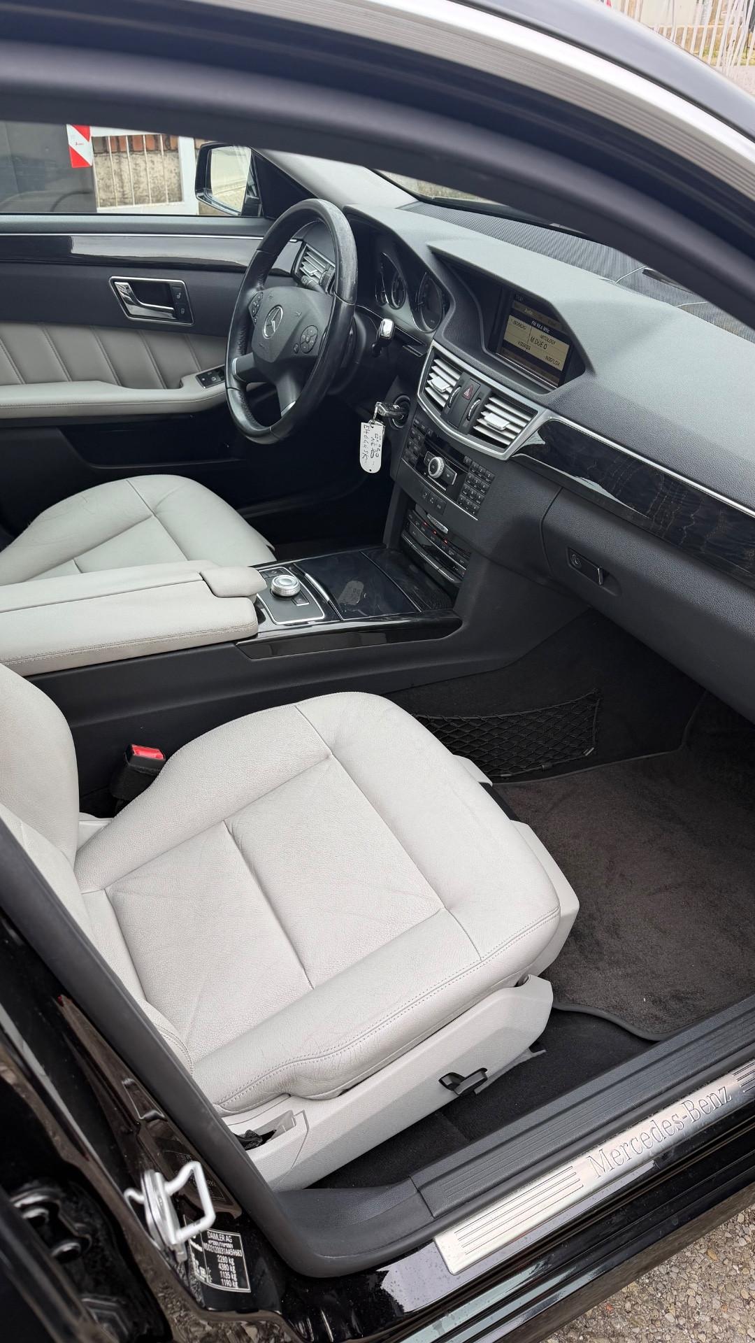 Mercedes-benz E 250 CDI BlueEFFICIENCY Avantgarde