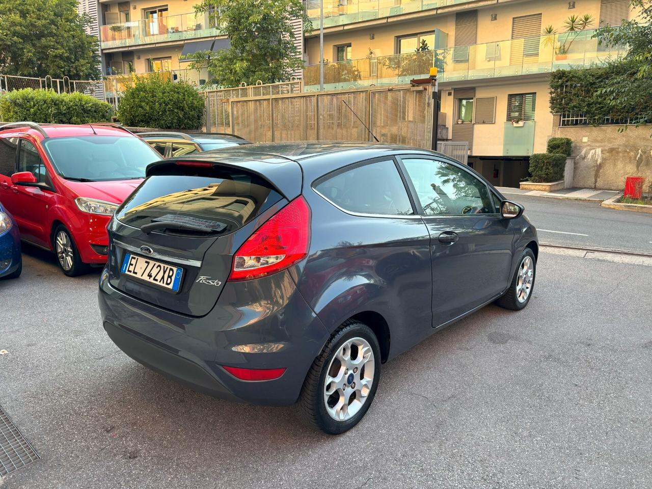 Ford Fiesta 1.4 3 porte Bz.- GPL Titanium UNIPROPRIETARIO