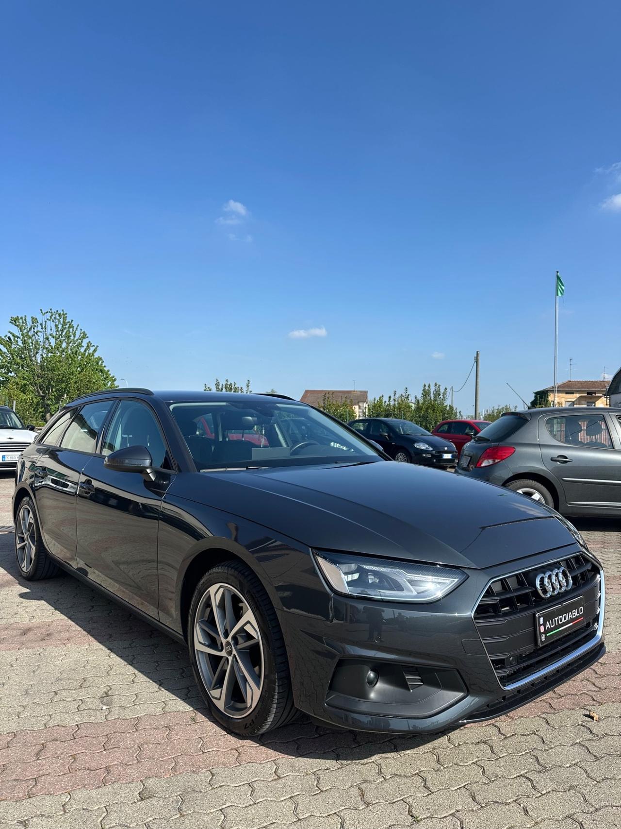 Audi A4 Avant 35 TDI/163 CV S tronic Business Advanced