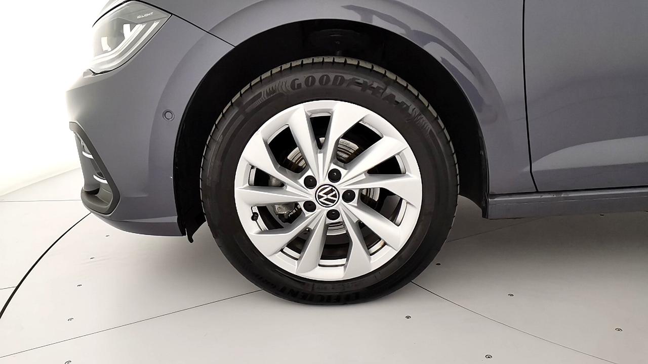 VOLKSWAGEN Polo VI 2022 - Polo 1.0 tsi Style 95cv
