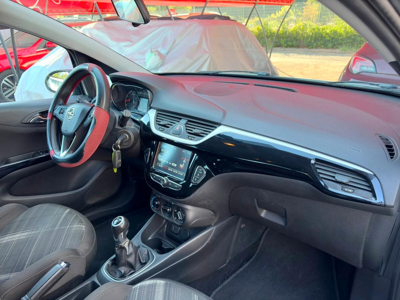 Opel Corsa 1.4 90CV GPL Tech 5 porte b-Color