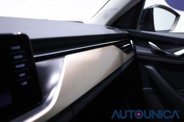 SKODA Kamiq 1.0 TSI 110 CV DSG STYLE FARI LED NEOPATENTATI