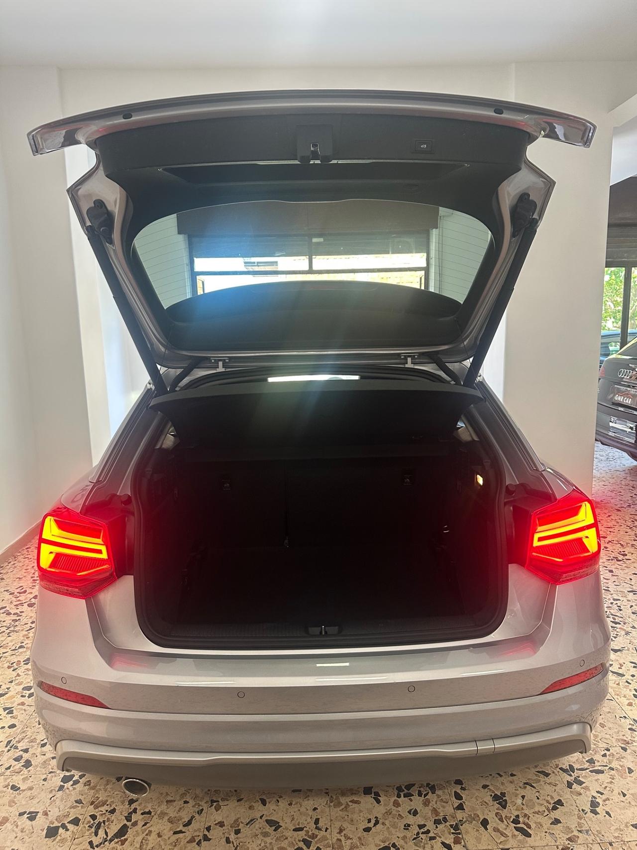 Audi Q2 30 TDI S line Edition