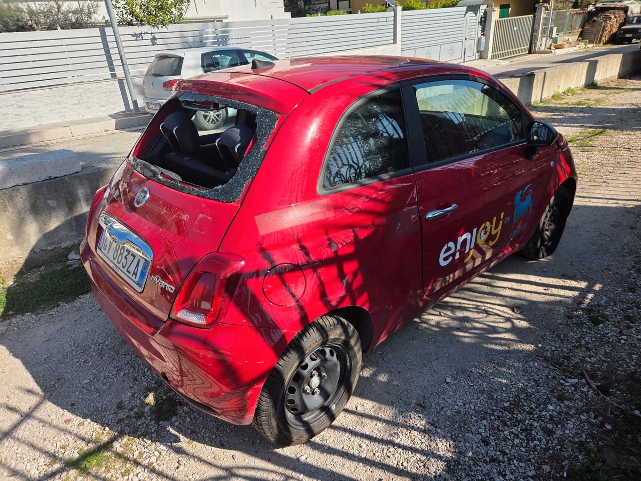 Fiat 500 1.0 Hybrid Red ANNO 2024- SINISTRATA