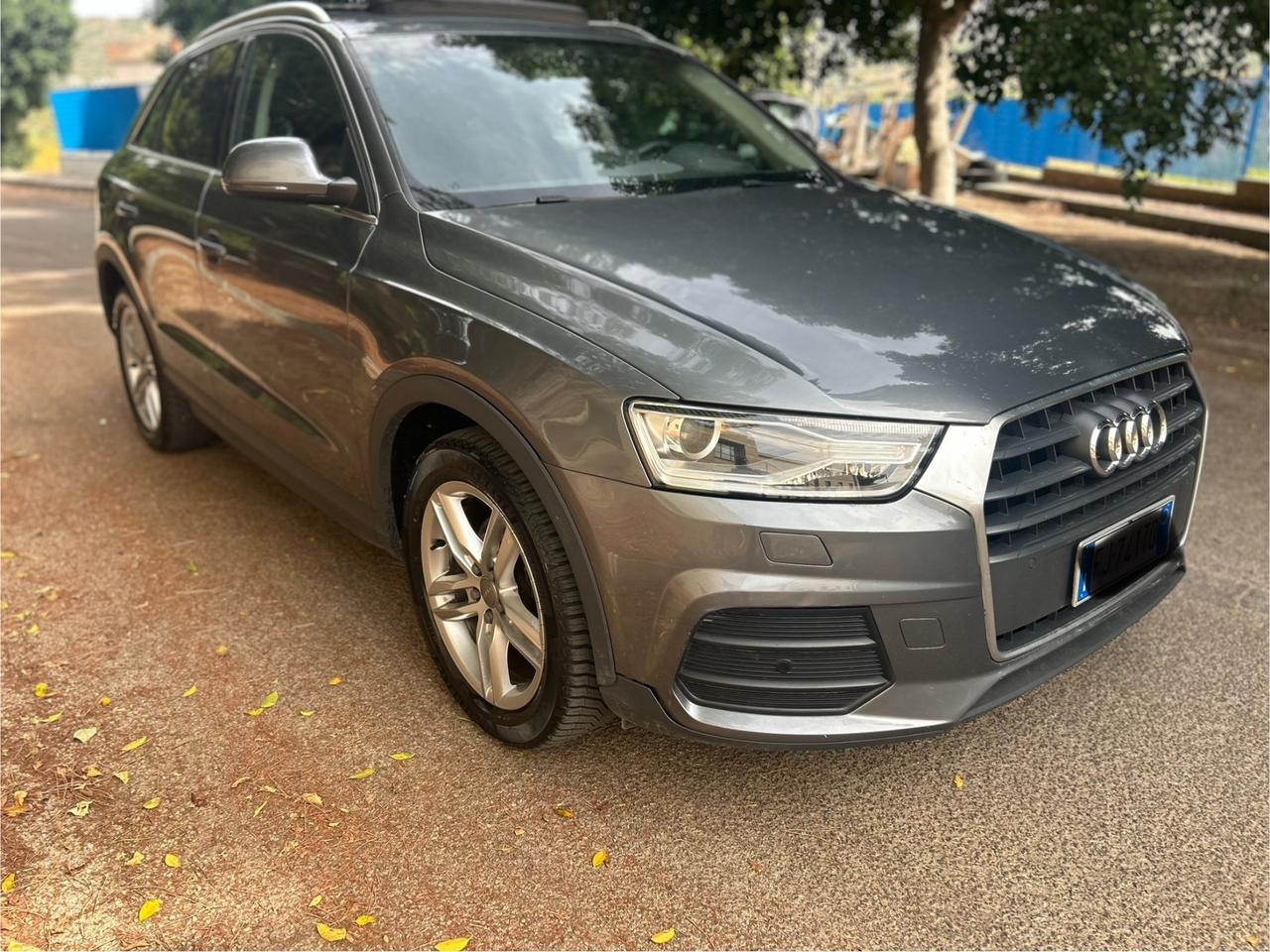 Audi Q3 2.0 TDI 150 CV Design