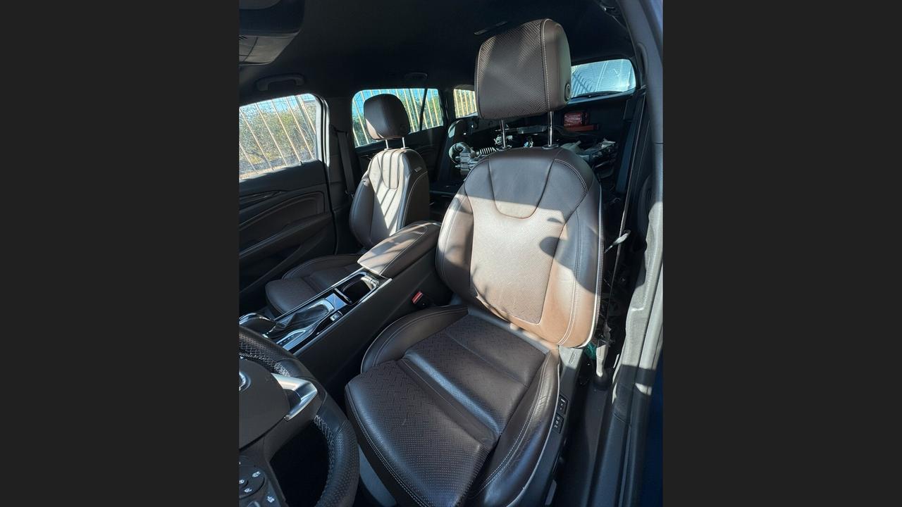 Opel Insignia 2021 2.0 PROBLEMI MOTORE