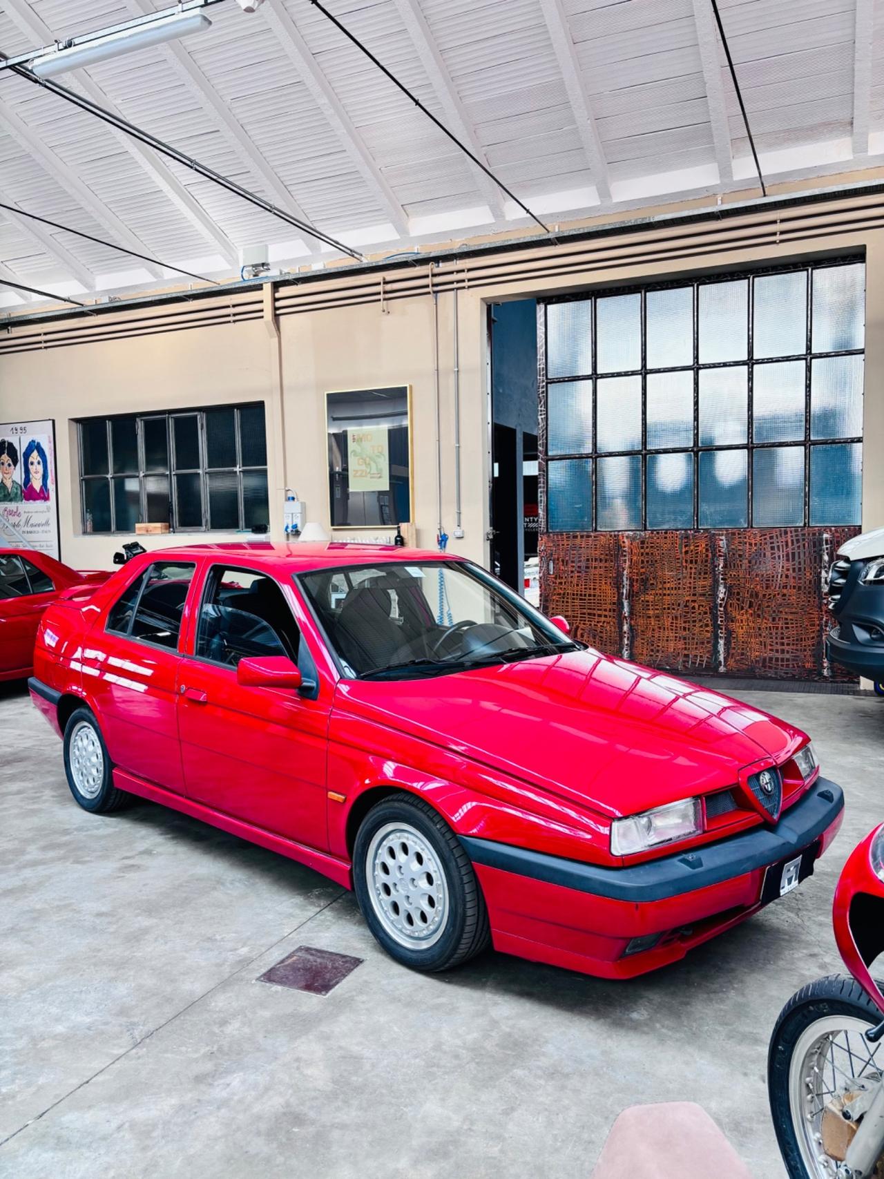 Alfa Romeo 155 2.0i turbo 16V cat Q4