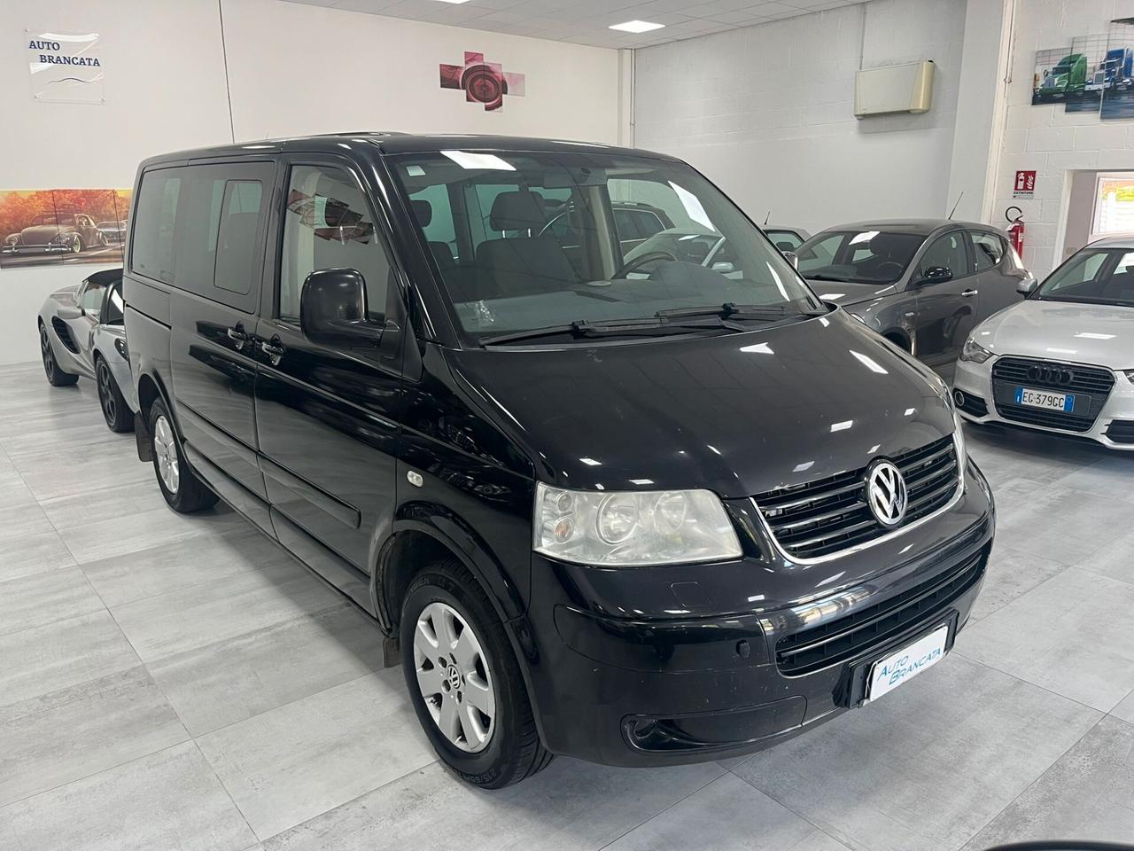 Volkswagen T5 Multivan 2.5 tdi Highline 130cv 7 POSTI