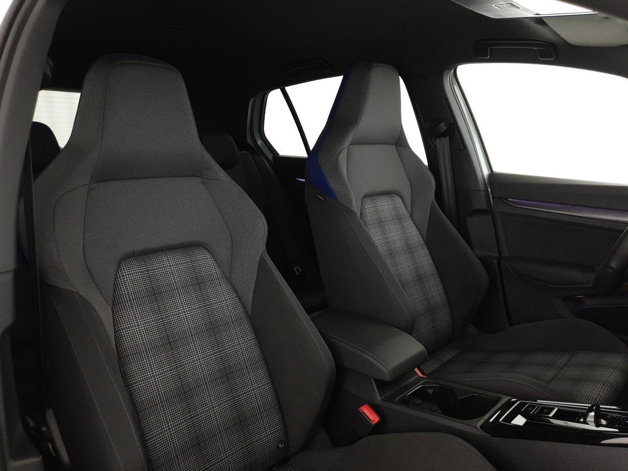 Volkswagen Golf 1.5 tsi ehybrid gte 272cv dsg