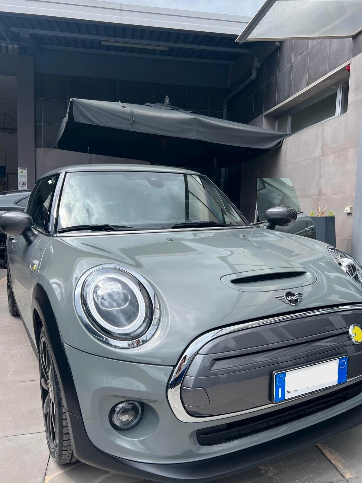 Mini Mini Full Electric Mini Cooper SE M