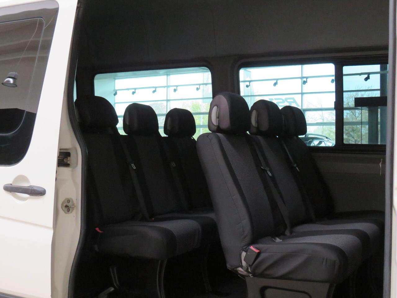 Volkswagen Crafter – 9 POSTI DI COMFORT E PRESTIGIO