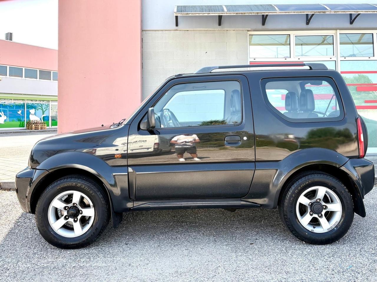 Suzuki Jimny 1.3i 16V cat 4WD JLX Più