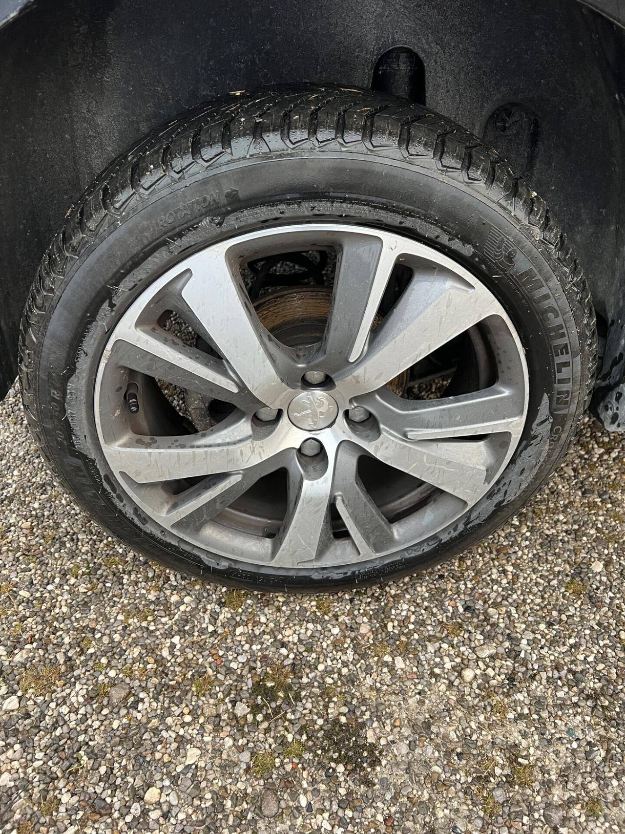 Peugeot 2008 BlueHDi 100 Black Matt