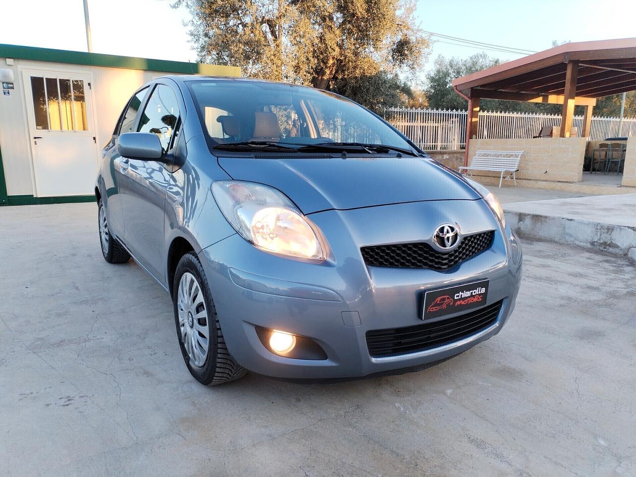 Toyota Yaris 1000cc 69cv 5 porte "ECONOMICA"