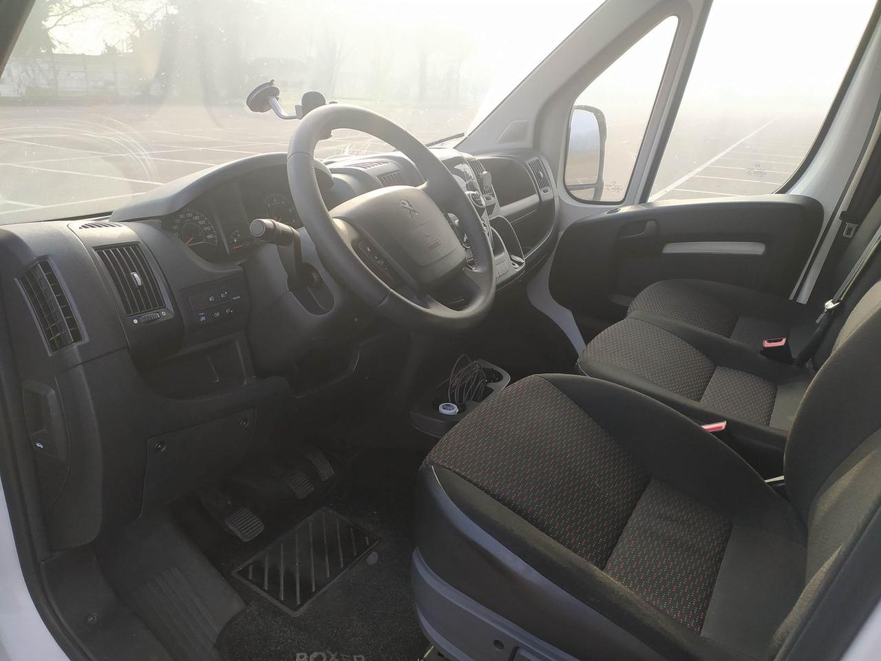 Peugeot Boxer Comfort 2.2 Blue HDI Camper #8237