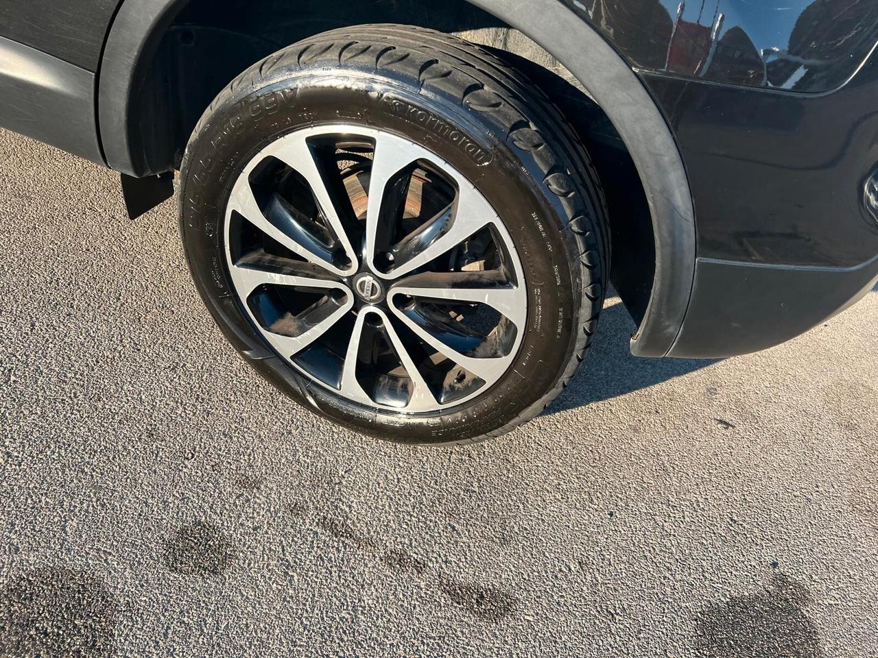 Nissan Qashqai 1.5 dCi DPF Tekna