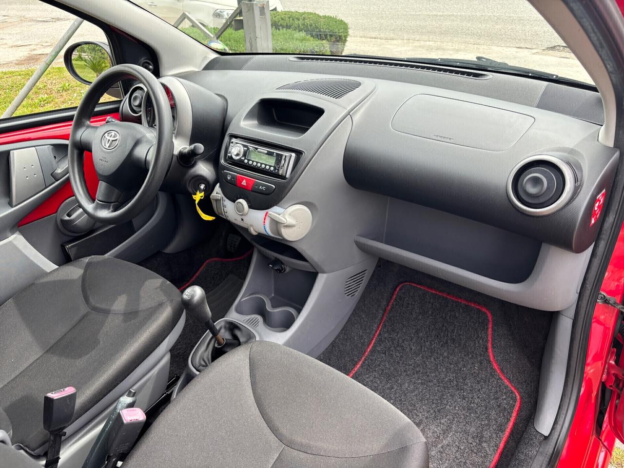 Toyota Aygo 1.0 50KW 5 porte Sol-2008"UNIPRO"