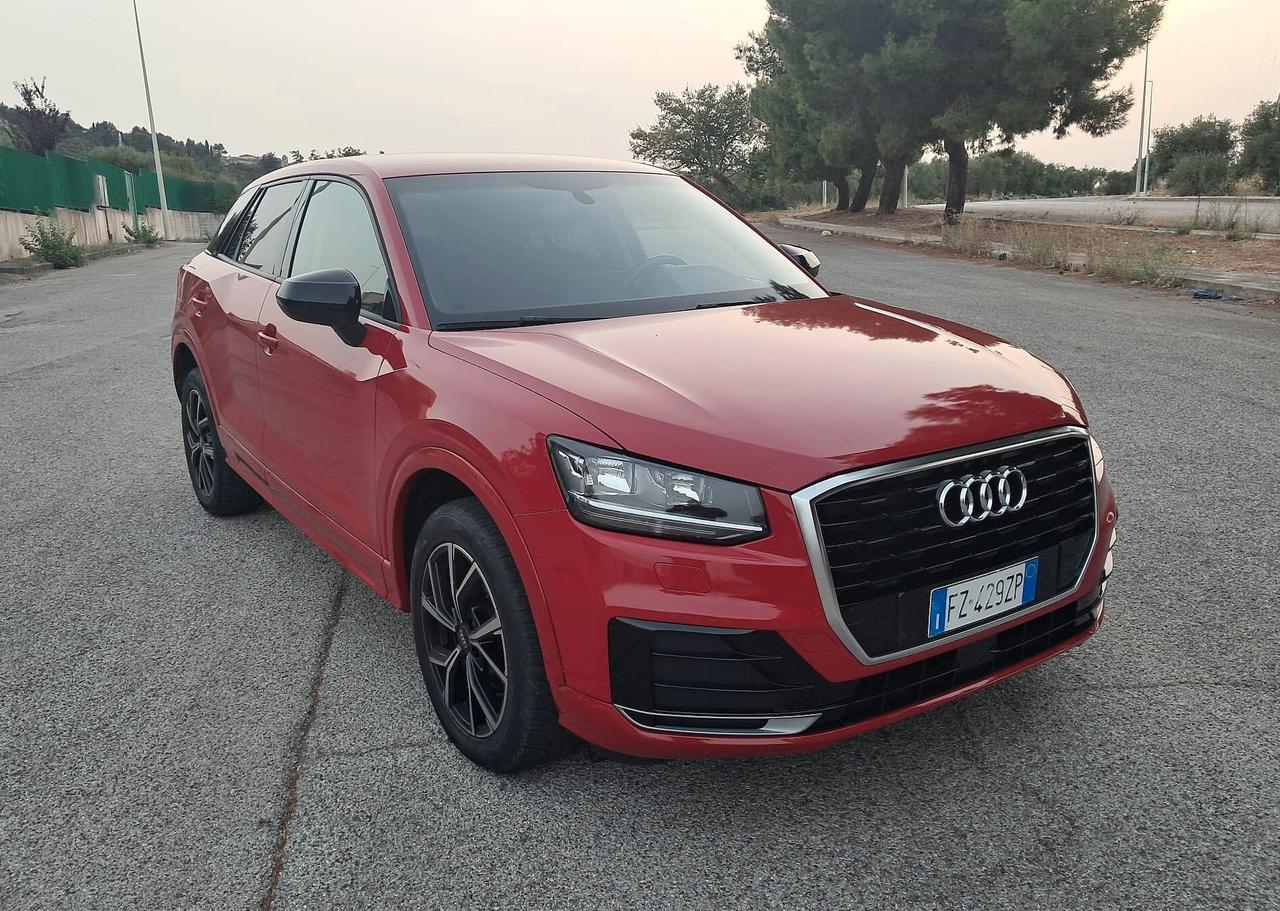 Audi Q2 35 TDI quattro S tronic Admired