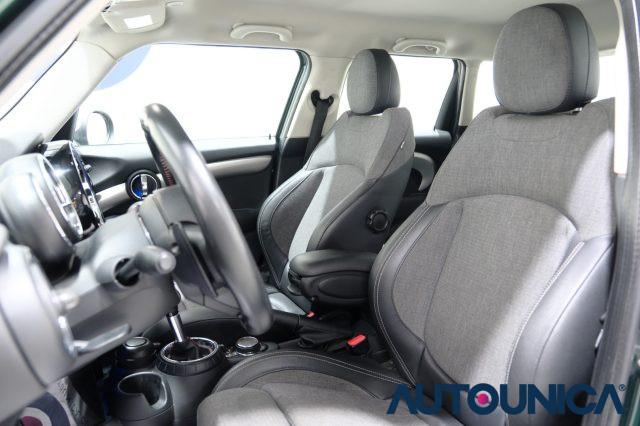 MINI Cooper SD 2.0 COOPER SD AUTOMATICA 5 PORTE