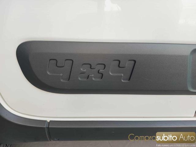 FIAT Panda 0.9 TwinAir Turbo S&S 4x4 Trussardi