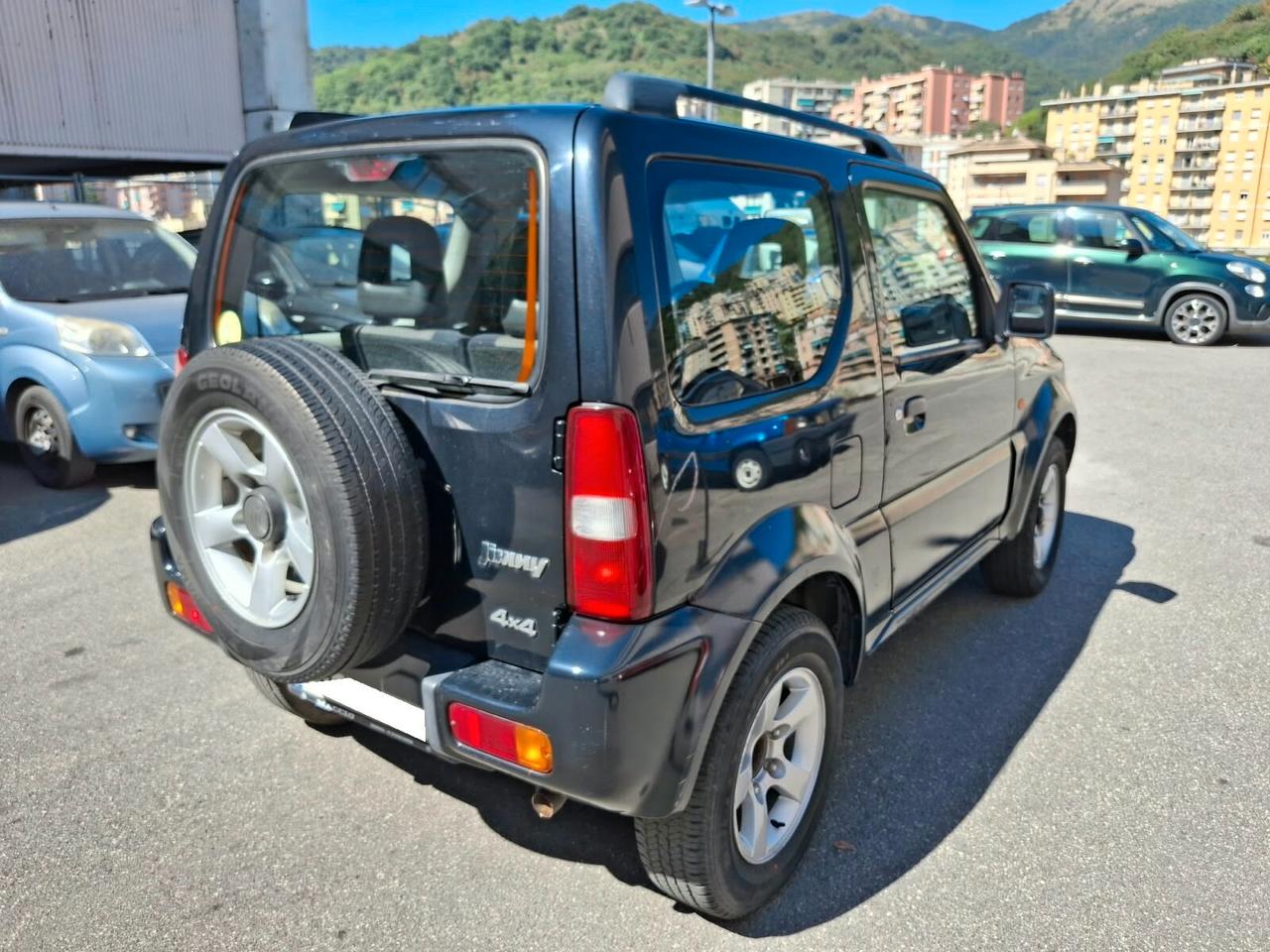 Suzuki Jimny 1.3i 16V cat 4WD JLX Più