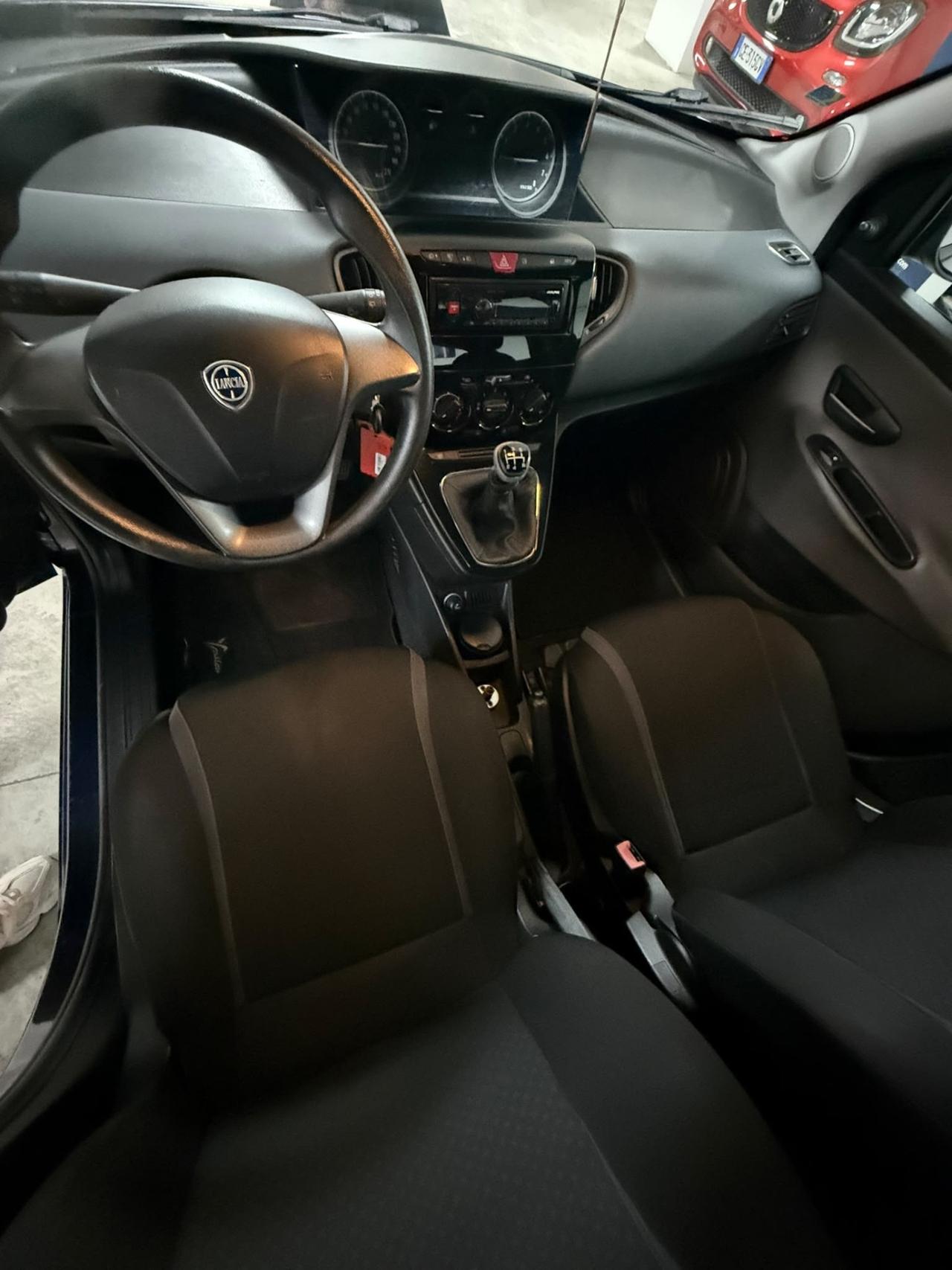 Lancia Ypsilon 1.2 69 CV 5 porte GPL Ecochic Platinum