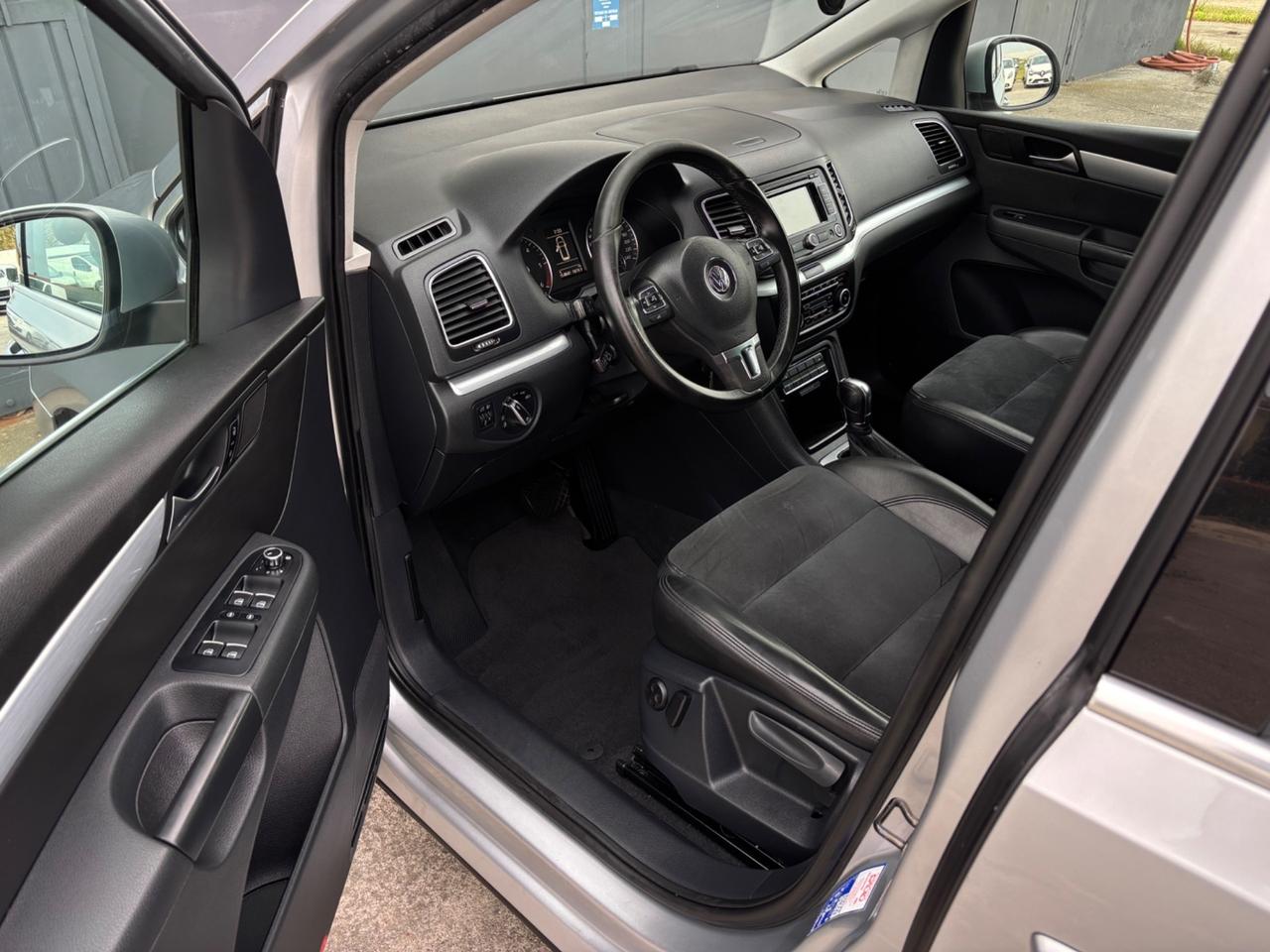 Volkswagen Sharan 2.0 TDI DSG Highline 7 posti