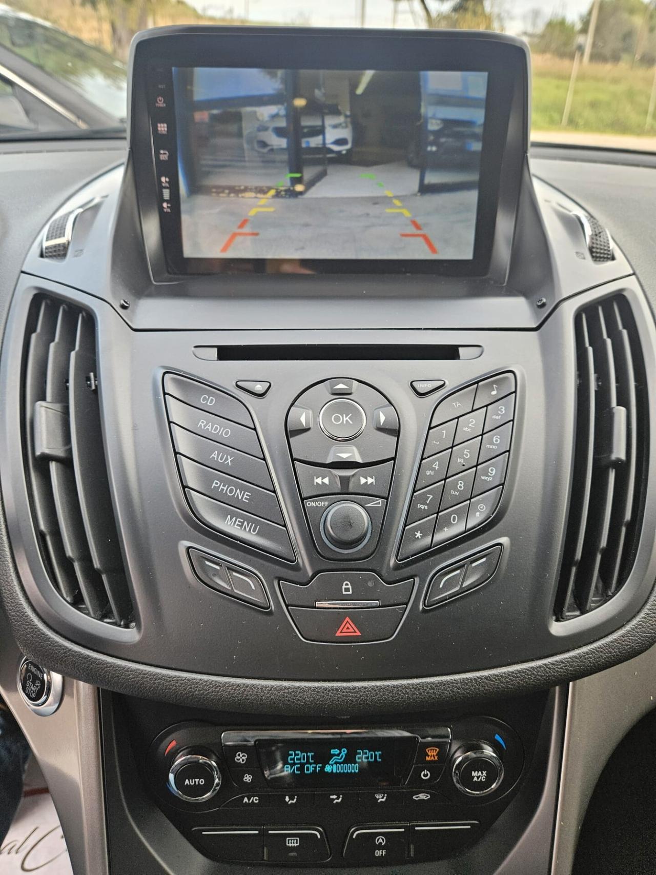 Ford Kuga 2WD 2.0 88kw 120cv FULL