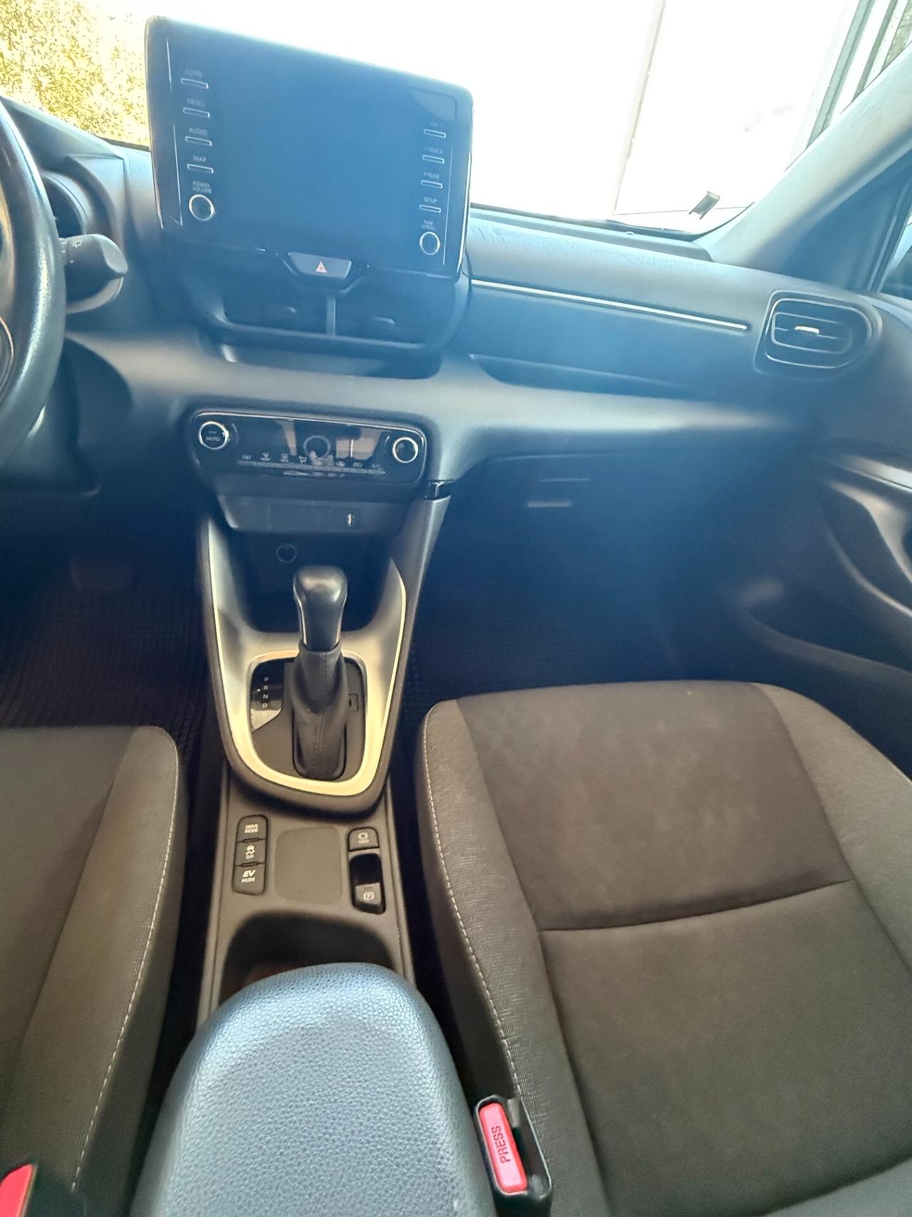 Toyota Yaris 1.5 Hybrid 5 porte Premiere