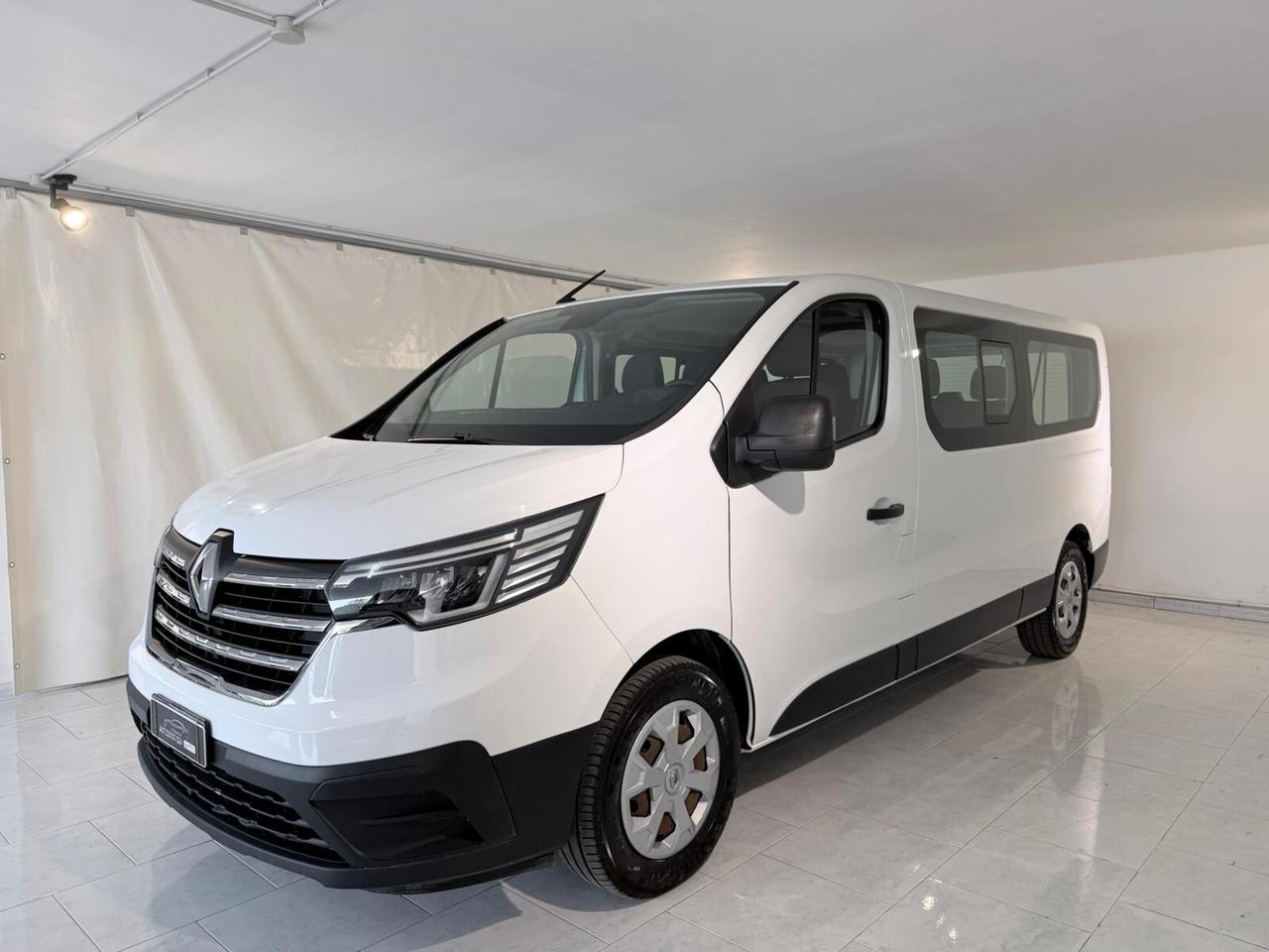 TRAFIC 2022 9 POSTI PASSENGER 2.0 DCI 150 CV