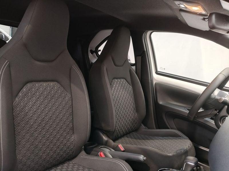 Toyota Aygo X 1.0B (72 CV) Trend S-CVT