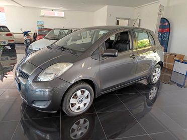Toyota Yaris 1.0 5 porte BENZINA