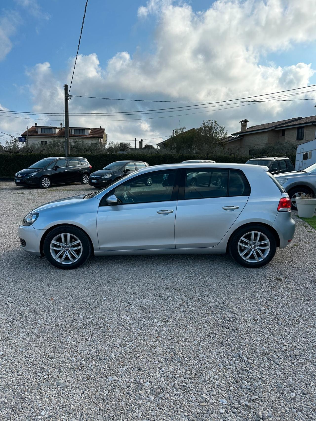 Volkswagen Golf 2.0 TDI DPF Highline