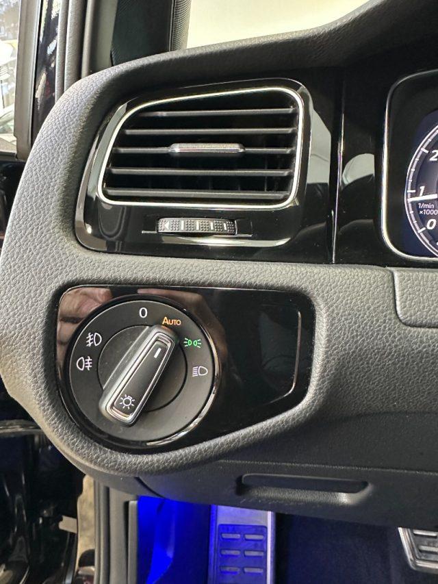 VOLKSWAGEN Golf GTI Performance 2.0 TSI DSG 5p.-19"-Led Matrix-Carplay