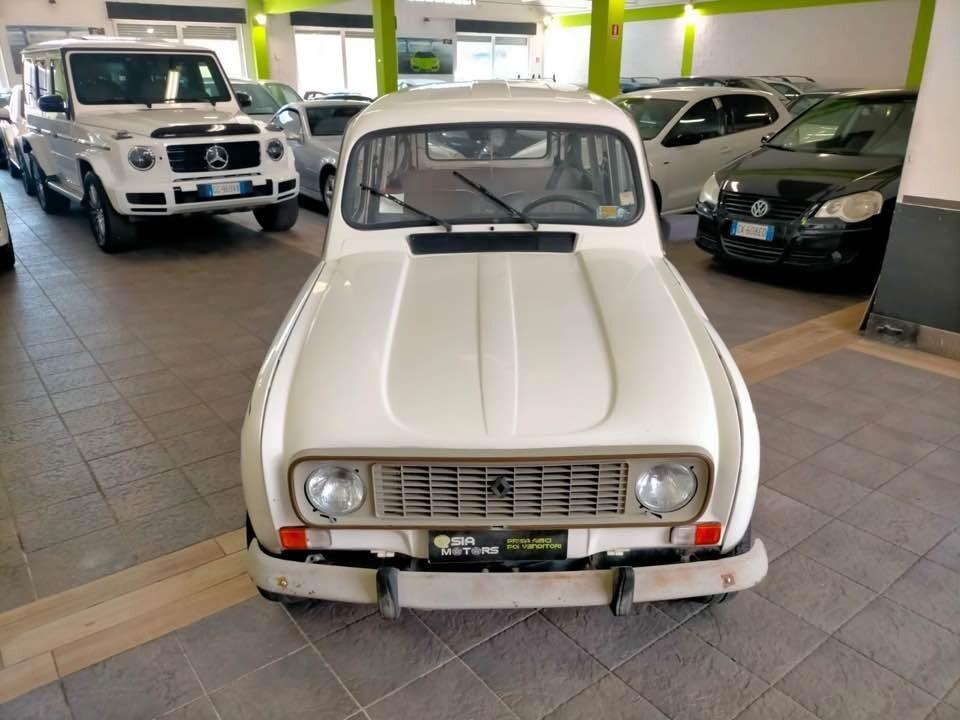 RENAULT R4 LIBRETTO E TARGA ORIGINALE