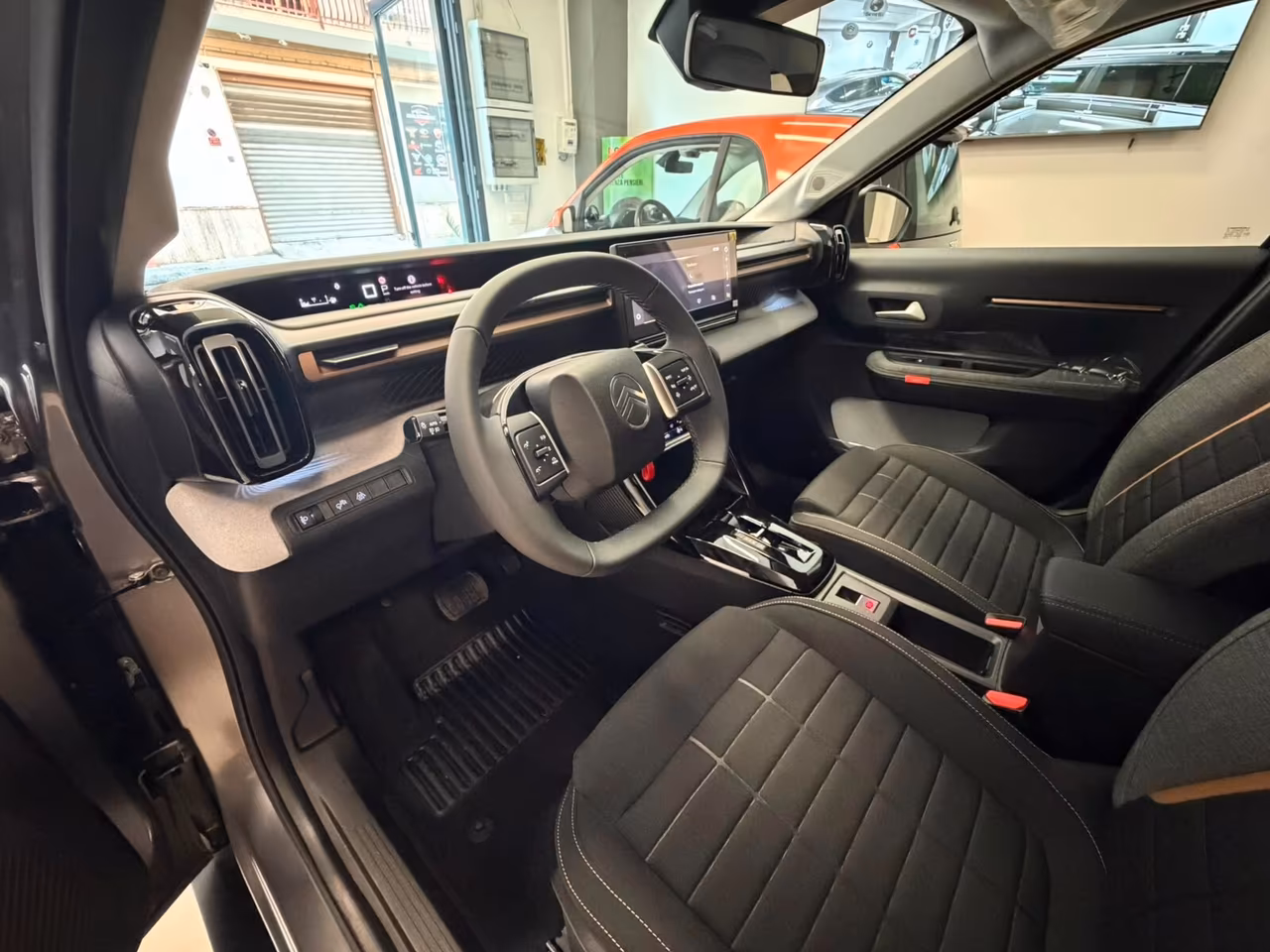Citroen C3 Aircross Hybrid 145 CV e-DCS6 Plus RATE DA 250 AL MESE