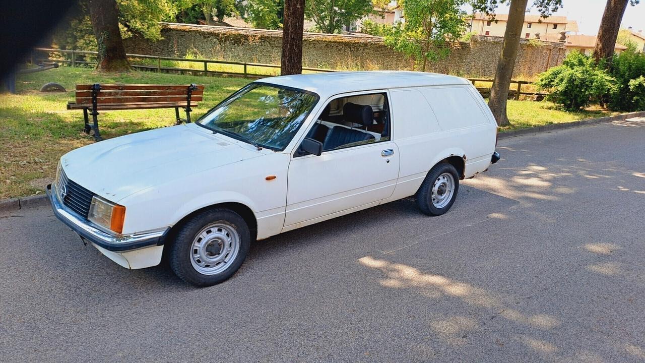 Opel delivery van