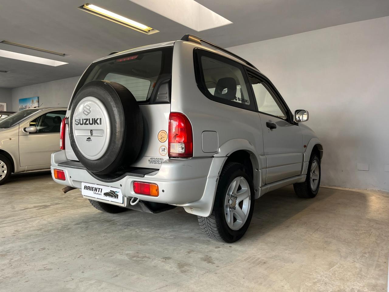 Suzuki Grand Vitara 3p 1.6cc 95cv 4x4 con RIDOTTE