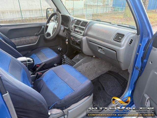 SUZUKI Jimny 1.3i 16V cat 4x4WD JLX