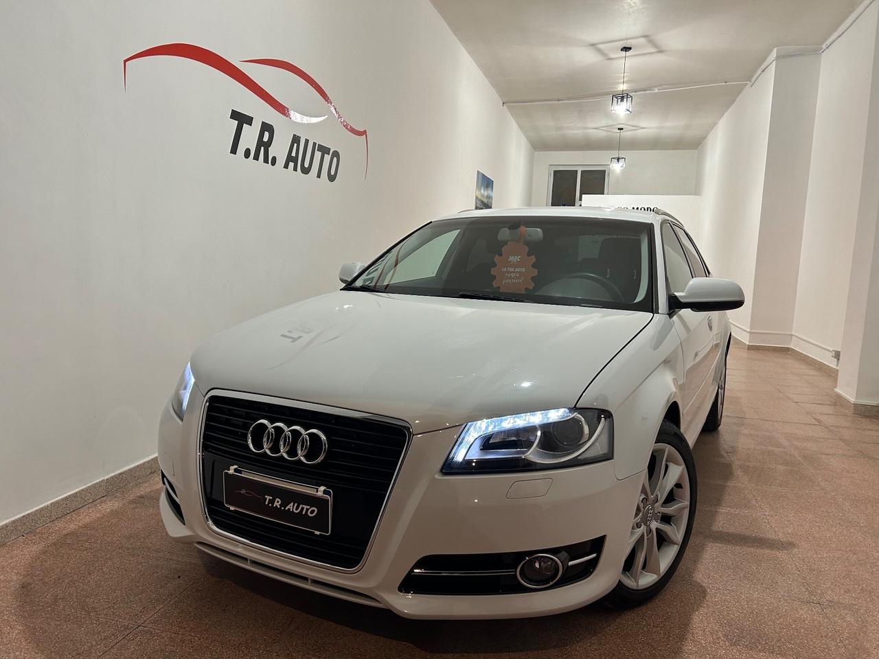 Audi A3 SPB 1.6 TDI 105 CV CR Ambition