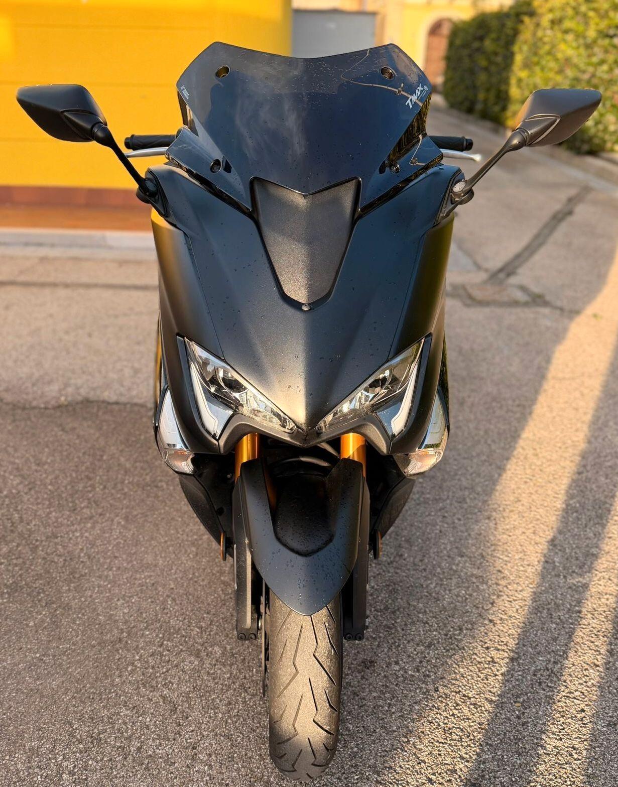 Yamaha TMAX 530