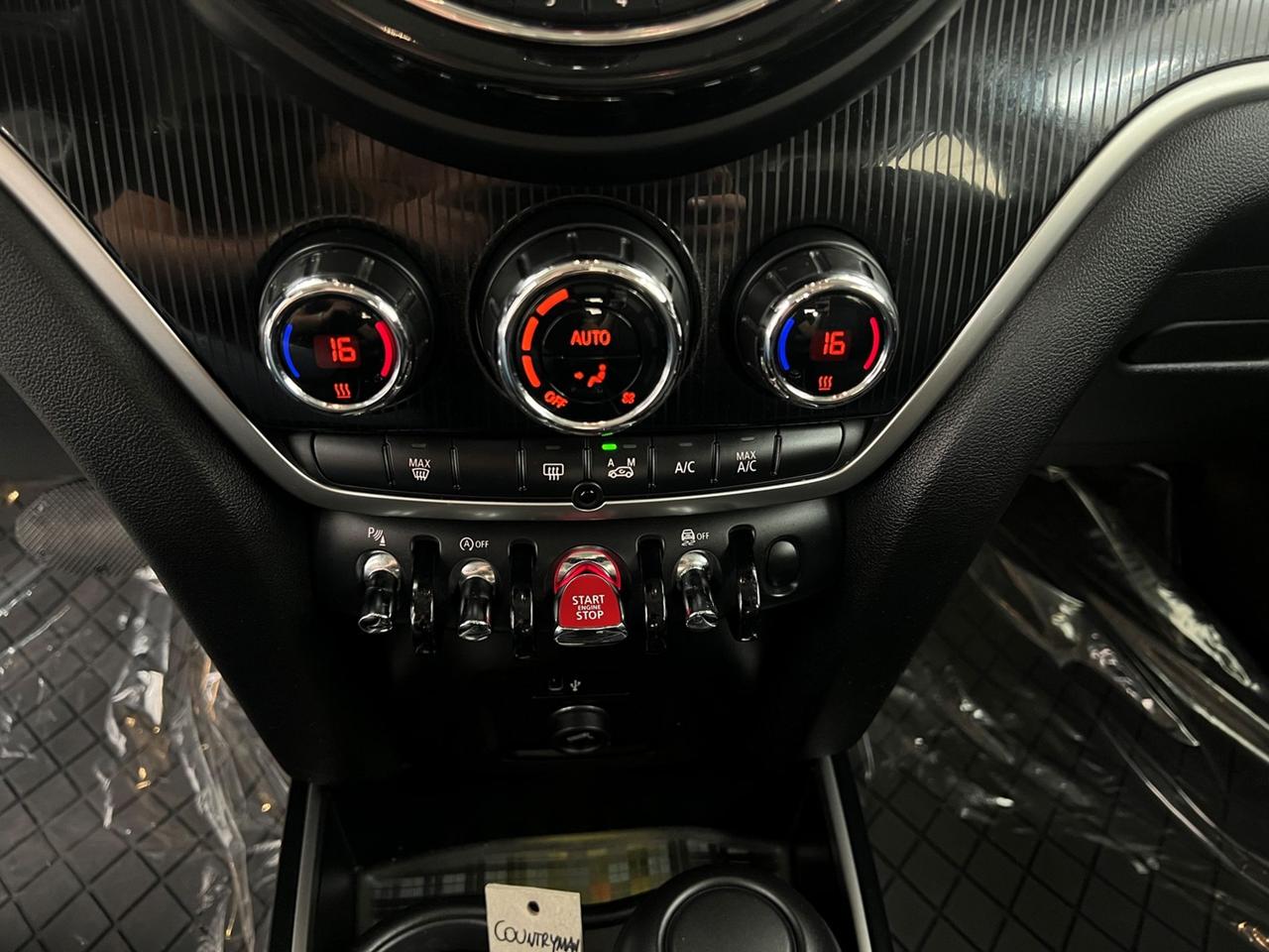 MINI Mini Countryman F60 2017 Mini Countryman 1.5 One D auto 7m