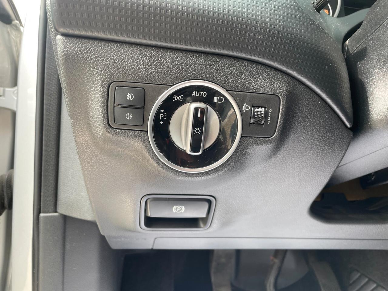 Mercedes-benz A 180 CDI BlueEFFICIENCY Sport RETROCAMERA