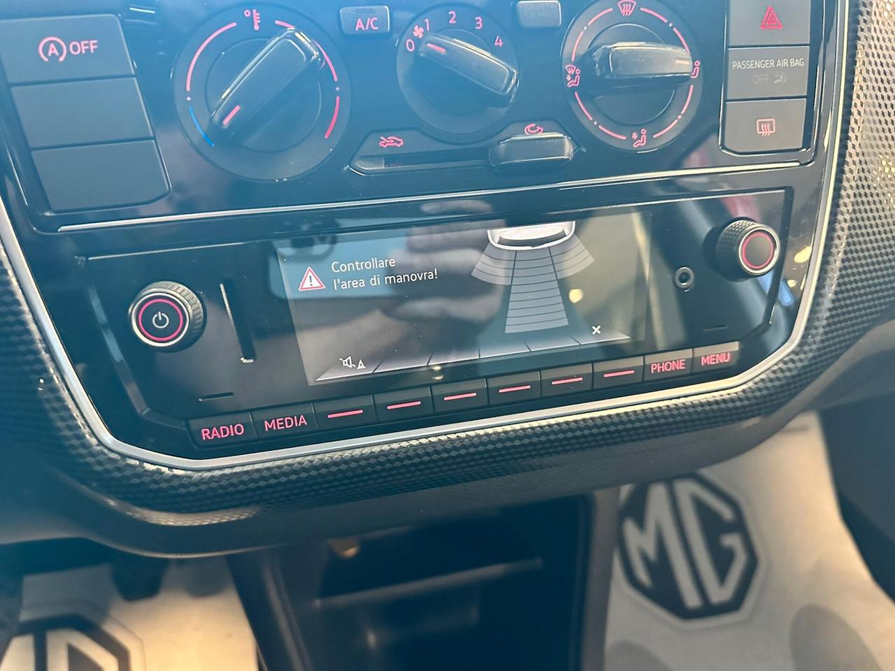 Volkswagen up! 1.0 5p. move