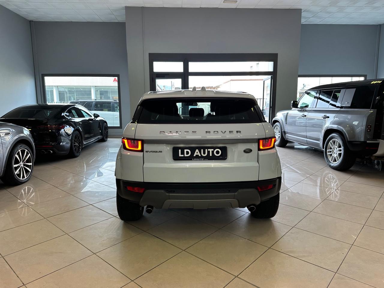 Land Rover Range Evoque 2.0 TD4 150 CV 5p. HSE
